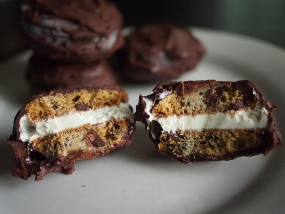 Ice cream sandwich, Propane Kitchen